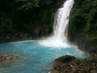 Caminata a Catarata de Río Celeste